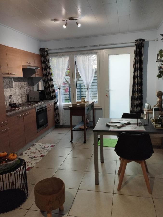 La chambre d Angeline Foy-Notre-Dame Exterior foto